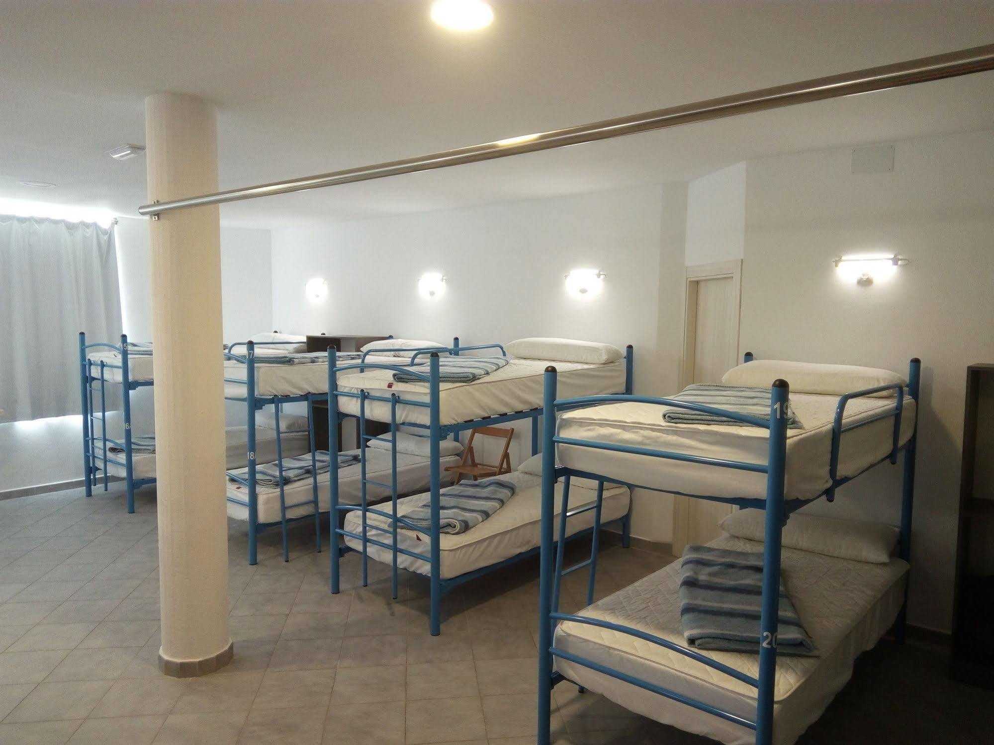 Albergue @ Мушия Екстериор снимка